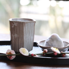 画像をギャラリービューアに読み込む, 萩紅白六角湯呑(2客)<波多野英生> hagi kouhaku rokkaku-yunomi <Hideo Hadano>