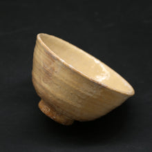 画像をギャラリービューアに読み込む, 萩茶碗 1<窯職人> hagi-chawan1 <syokunin>