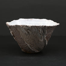 Load image into Gallery viewer, Hagi Scarlet Jar <Hideo Hatano><br> hagi hiiro tsubo<br> <Hideo Hadano>