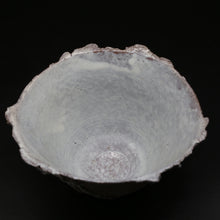 Load image into Gallery viewer, Hagi Scarlet Jar <Hideo Hatano><br> hagi hiiro tsubo<br> <Hideo Hadano>