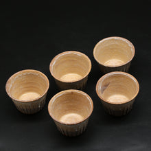 Charger l'image dans la galerie, Hagi container set (5 customers) <Hideo Hatano><br> hagi utsuwa zoroi<br> <Hideo Hadano>