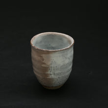 Load image into Gallery viewer, 萩湯呑 2<波多野英生> hagi-yunomi2 <Hideo Hadano>