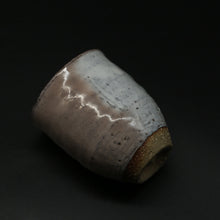 Load image into Gallery viewer, 萩湯呑 2<波多野英生> hagi-yunomi2 <Hideo Hadano>
