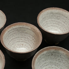 画像をギャラリービューアに読み込む, 萩窯変汲出揃 3(5客)<波多野善蔵> hagiyouhen-kumidashizoroi3 <Zenzou Hadano>