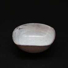 画像をギャラリービューアに読み込む, 萩四方平鉢 1<波多野英生> hagi-yohouhirabachi 1 <Hideo Hadano>