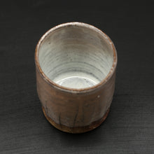 画像をギャラリービューアに読み込む, 萩湯呑 5<波多野英生> hagi-yunomi5 <Hideo Hadano>