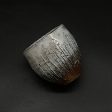 画像をギャラリービューアに読み込む, 萩湯呑 4<波多野英生> hagi-yunomi4 <Hideo Hadano>