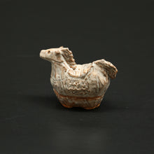 Carica l'immagine nel visualizzatore di Gallery, 萩午香合(枇杷)<波多野英生> hagi uma-kougou biwa <Hideo Hadano>