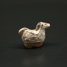 Carica l'immagine nel visualizzatore di Gallery, 萩午香合(枇杷)<波多野英生> hagi uma-kougou biwa <Hideo Hadano>