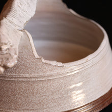 画像をギャラリービューアに読み込む, 白萩手付花器 <波多野英生> sirahagi tetuki-kaki <Hideo Hadano>