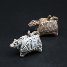 画像をギャラリービューアに読み込む, 萩寅香合(白萩)<波多野英生> hagi torakougou-sirahagi <Hideo Hadano>