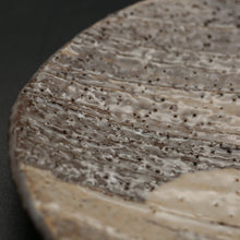 画像をギャラリービューアに読み込む, 萩刷目シノギ皿<波多野善蔵> hagi hakeme shinogi-zara <Zenzou Hadano>