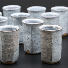 画像をギャラリービューアに読み込む, 白萩面取湯呑<波多野善蔵> shirahagi mentori-yunomi <Zenzou Hadano>