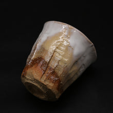 画像をギャラリービューアに読み込む, 萩湯呑 1<波多野善蔵> hagi-yunomi1 <Zenzou Hadano>