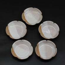 画像をギャラリービューアに読み込む, 萩輪花皿(大)・掛分5枚組<窯職人> hagi-rinkazaradai-kakewake-5 <syokunin>