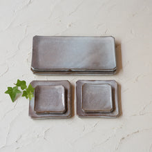 画像をギャラリービューアに読み込む, 萩タタラ四方皿・窯変(6枚組)<窯職人> hagi tatara yohou-zara youhen <syokunin>
