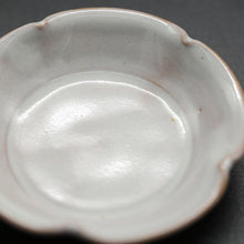 画像をギャラリービューアに読み込む, 萩輪花皿(小)・白萩5枚組<窯職人> hagi-rinkazarasyou-shirahagi-5 <syokunin>