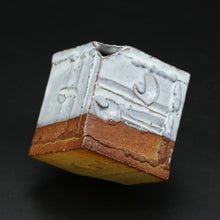 画像をギャラリービューアに読み込む, 萩角花入・白萩<波多野英生> hagi-kakuhanaire shirahagi <Hideo Hadano>