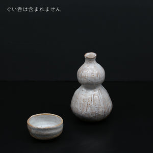 Hagi Gourd Sake Bottle &lt;Hideo Hatano&gt;<br> hagi hisago-tokkuri<br> ＜Hideo Hadano＞