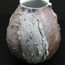 Load image into Gallery viewer, Hagi Scarlet Jar &lt;Hideo Hatano&gt;&lt;br&gt; hagi hiiro tsubo&lt;br&gt; ＜Hideo Hadano＞
