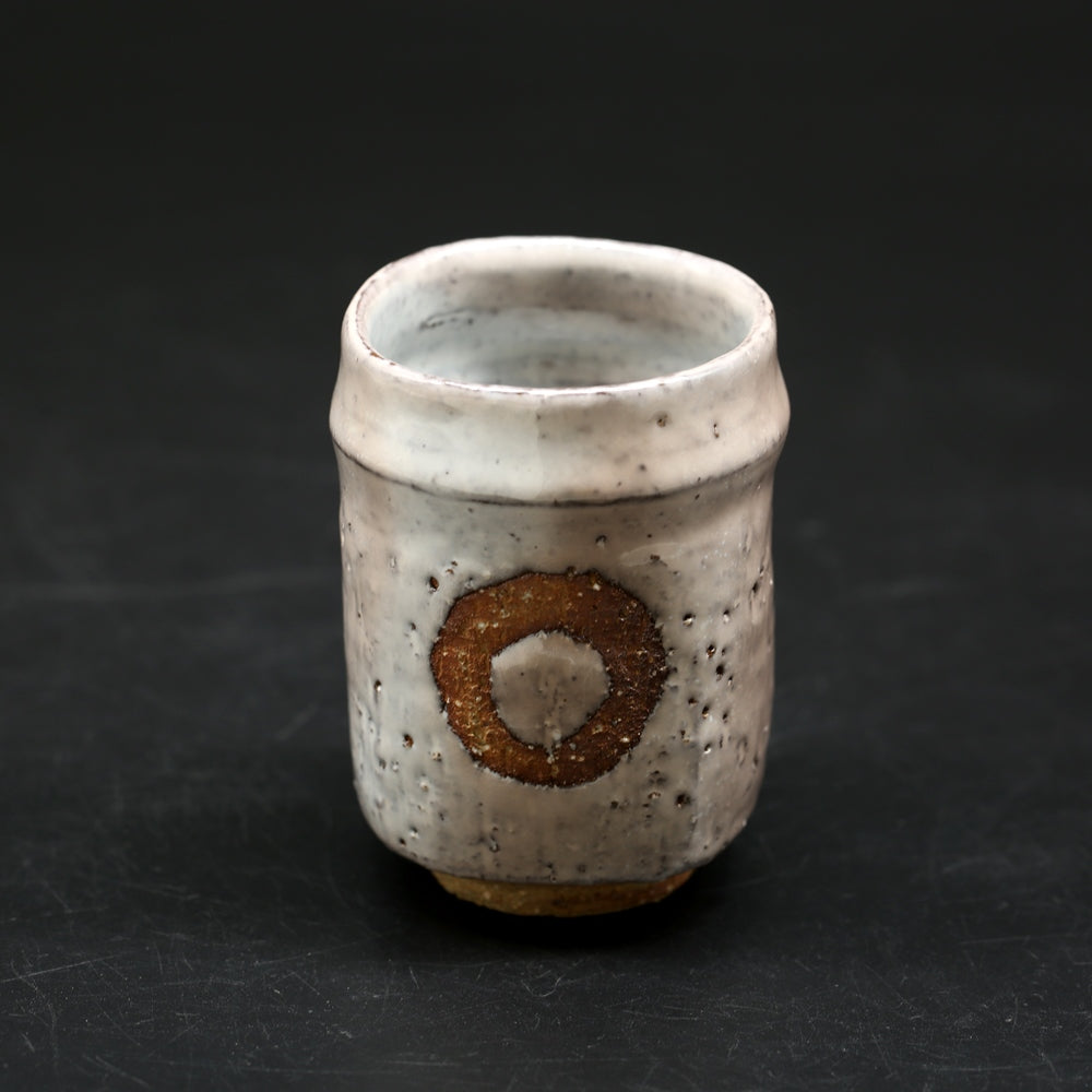 Hagi Waxed Tea Cup <Zenzo Hatano><br> hagi rounuki-yunomi<br> ＜Zenzou Hadano＞