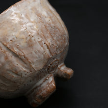 Load image into Gallery viewer, Hagi Scarlet Jar &lt;Hideo Hatano&gt;&lt;br&gt; hagi hiiro tsubo&lt;br&gt; ＜Hideo Hadano＞
