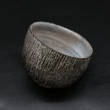 Load image into Gallery viewer, Hagi Scarlet Jar &lt;Hideo Hatano&gt;&lt;br&gt; hagi hiiro tsubo&lt;br&gt; ＜Hideo Hadano＞
