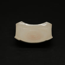 画像をギャラリービューアに読み込む, 萩四方皿 ＜窯職人＞ hagi-yohouzara ＜syokunin＞
