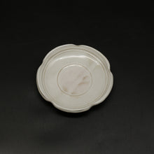 画像をギャラリービューアに読み込む, 萩輪花皿 ＜窯職人＞ hagi-rinkazara ＜syokunin＞
