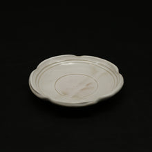 画像をギャラリービューアに読み込む, 萩輪花皿 ＜窯職人＞ hagi-rinkazara ＜syokunin＞
