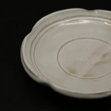画像をギャラリービューアに読み込む, 萩輪花皿 ＜窯職人＞ hagi-rinkazara ＜syokunin＞
