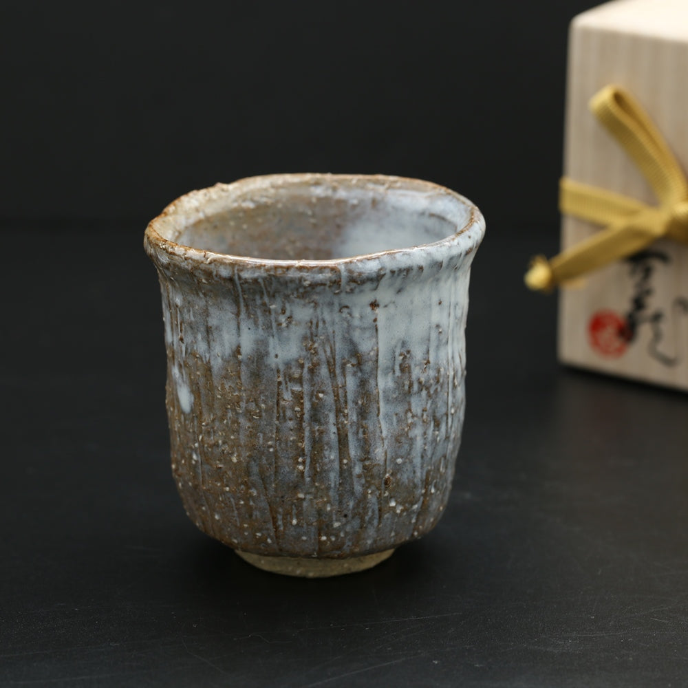 White clover tea cup <Zenzo Hatano><br> sirahagi-yunomi<br> ＜Zenzou Hadano＞