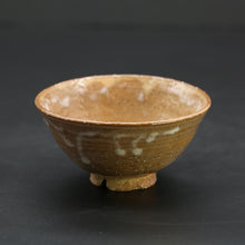 Load image into Gallery viewer, Hagi Rice Bowl 1 &lt;Kiln Craftsman&gt;&lt;br&gt; hagi-mesiwan1 &lt;syokunin&gt;
