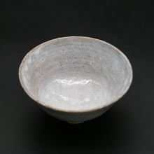 Carica l&#39;immagine nel visualizzatore di Gallery, Hagi Rice Bowl 7 &lt;Kiln Craftsman&gt;&lt;br&gt; hagi-mesiwan7 &lt;syokunin&gt;
