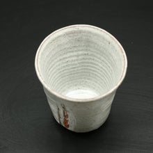 Lade das Bild in den Galerie-Viewer, Hagi beer sake cup 1 &lt;Zenzo Hatano&gt;&lt;br&gt; hagi-mugisyunomi1&lt;br&gt; ＜Zenzou Hadano＞
