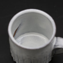 Load image into Gallery viewer, Hagi Coffee Bowl 9 &lt;Hideo Hatano&gt;&lt;br&gt; hagi-kohiwan9&lt;br&gt; ＜Hideo Hadano＞
