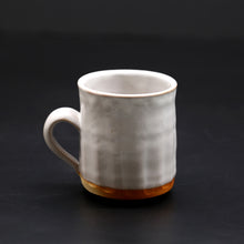 Afbeelding in Gallery-weergave laden, Hagi Coffee Bowl 11 &lt;Hideo Hatano&gt;&lt;br&gt; hagi-kohiwan11&lt;br&gt; ＜Hideo Hadano＞
