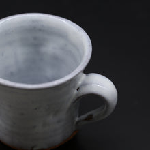 Load image into Gallery viewer, Hagi Coffee Bowl 14 &lt;Hideo Hatano&gt;&lt;br&gt; hagi-kohiwan14&lt;br&gt; ＜Hideo Hadano＞
