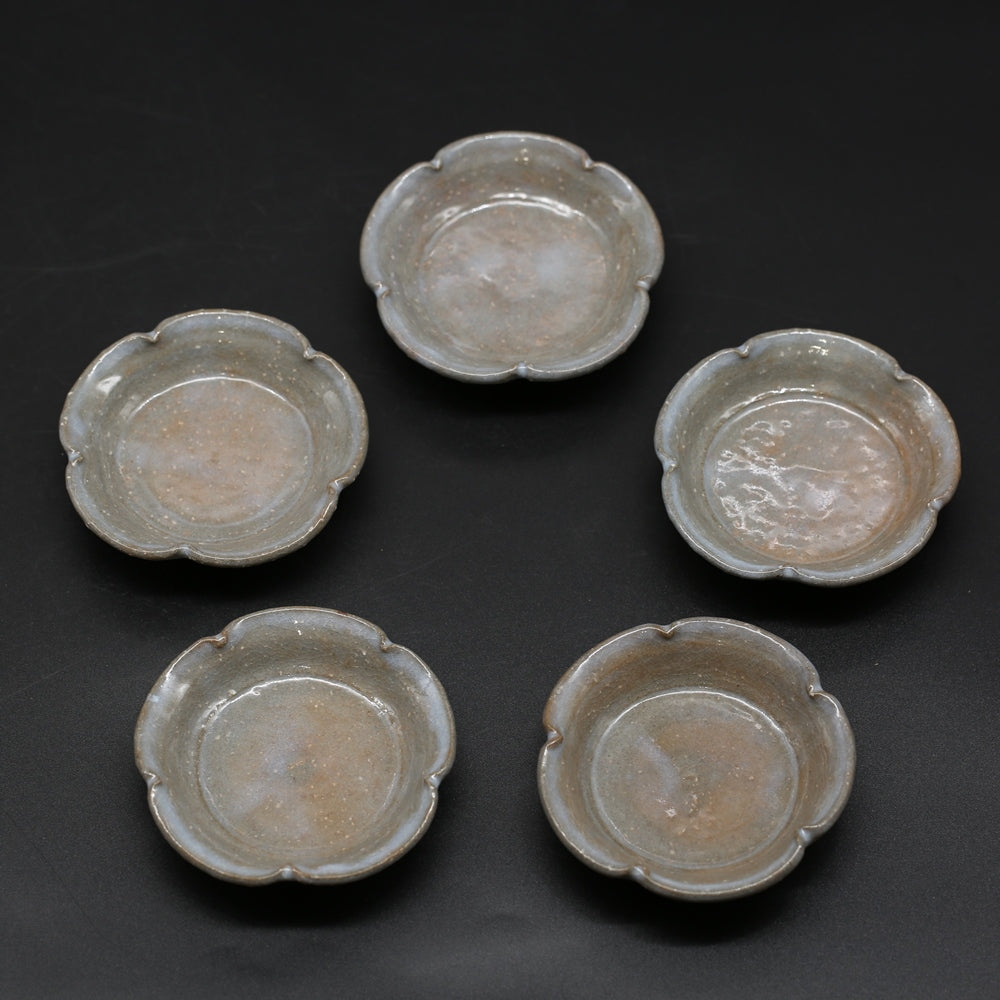 Hagiwa Flower Plate (Small) / Gray 5-Piece Set <Kiln Craftsman><br> hagi-rinkazarasyou-gure-5maigumi＜syokunin＞