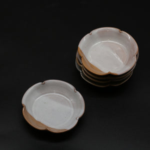 Hagiwa flower plate (small), 5-piece set &lt;kiln craftsman&gt;<br> hagi-rinkazarasyou-kakewake-5maigumi＜syokunin＞