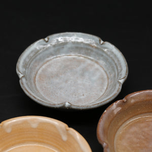 Hagiwa Flower Plate (Large) / Set of 5 Colors 1 &lt;Kiln Craftsman&gt;<br> hagi-rinkazaradai-irodori-5maigumi 1 &lt;syokunin&gt;