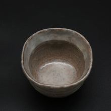 Load image into Gallery viewer, Hagi Small Bowl 3 &lt;Kiln Craftsman&gt;&lt;br&gt; hagi-kobachi 3 &lt;syokunin&gt;
